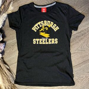 Women’s Nike Pittsburgh Steelers NFL T-Shirt, size M